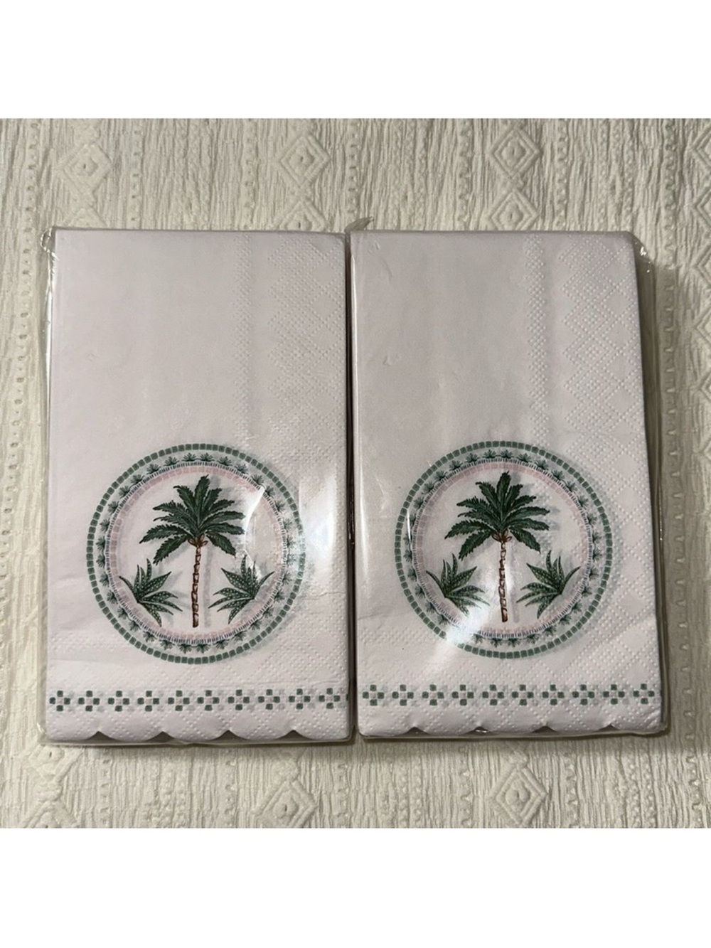 OCS 32 x 2pk Palm Oasis Guest Paper Towel Napkins Blush Pink Green Scalloped
